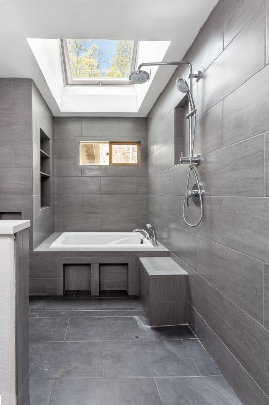 Bathtub Renovation detail